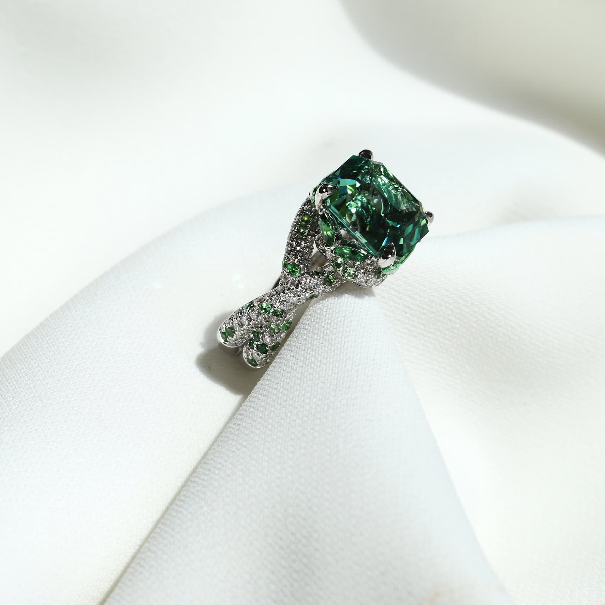 Bespoke lagoon tourmaline ring