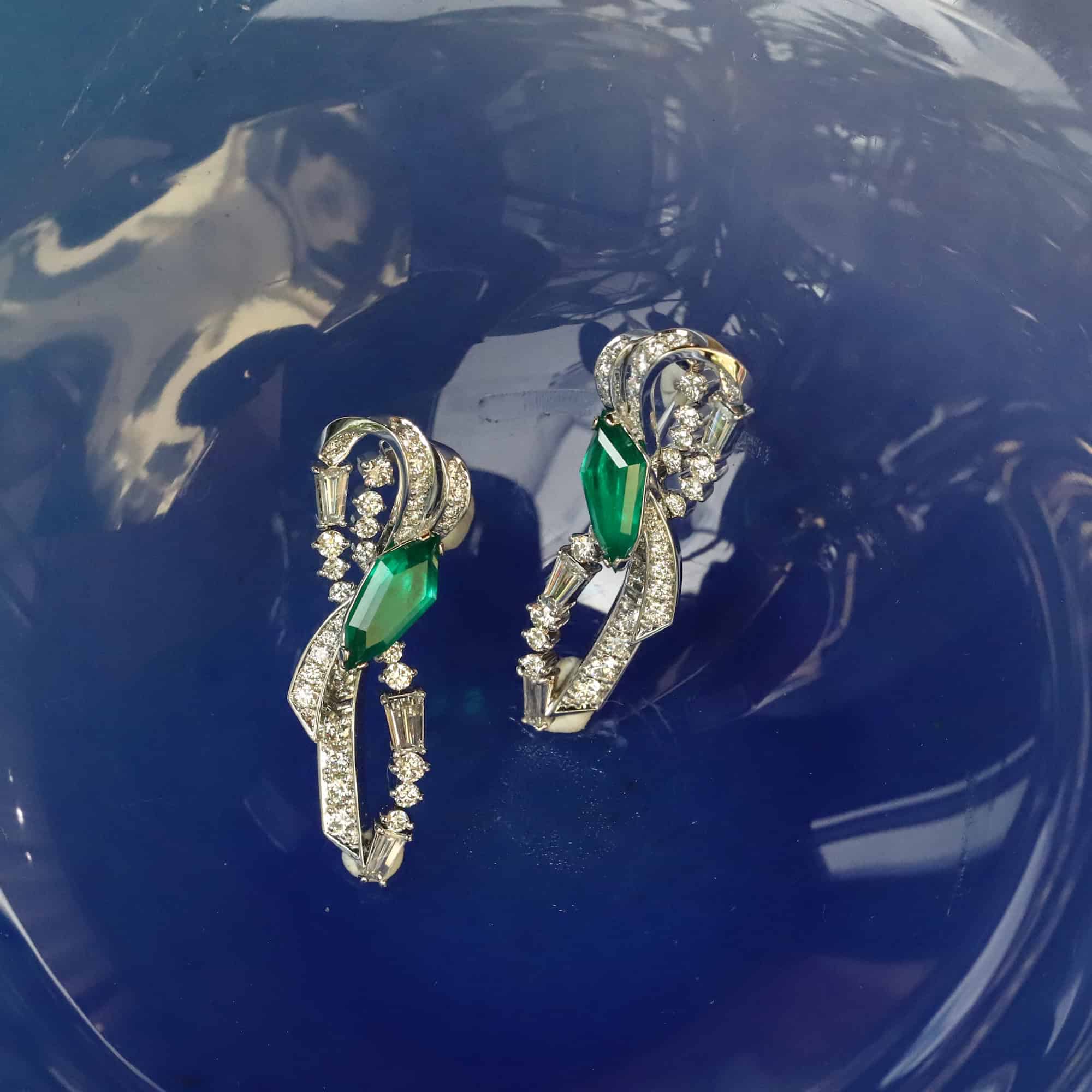 bespoke emerald earrings