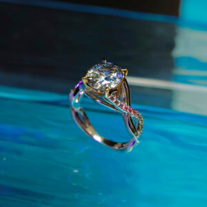 Bi-Colour Sapphire ring