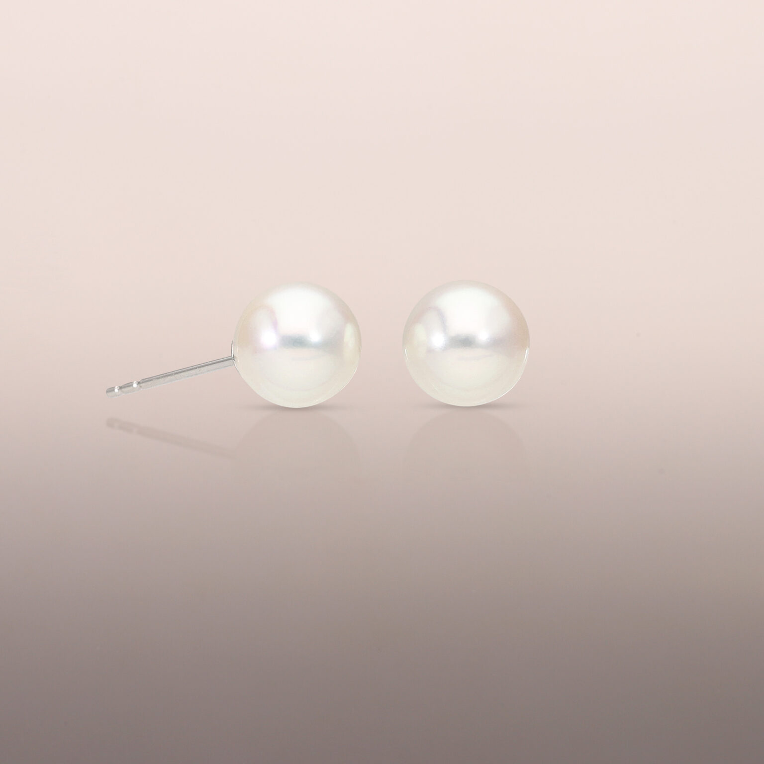 Akoya Pearl studs