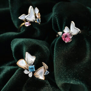 Mother of Pearl Coloured Gem Rings