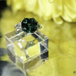 emeralds gemstone jewelry